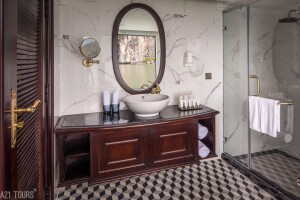 Ambassador Balcony image 2