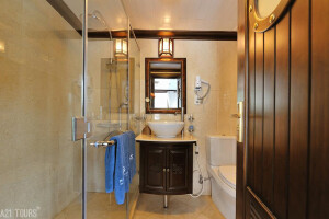 Terrace Suite Single Cabin image 2