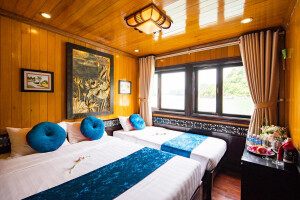 Bai Tu Long Bay Swan cruise 2 days Deluxe Triple