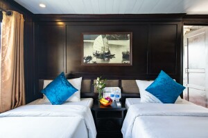 Deluxe Cabin image 2