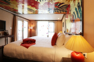 Executive Suite image 2