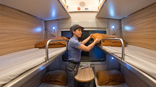 Da Nang to Quy Nhon train by Vietnam Railway