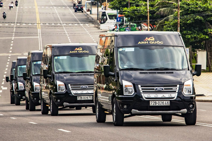 Halong to Ninh Binh limousine van 2
