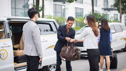 Halong to Ninh Binh limousine van