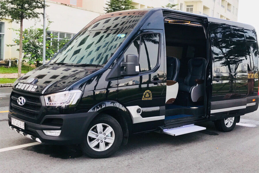 Ninh Binh to Sapa luxury limousine van 1
