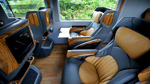 Mui Ne to Ho Chi Minh City (Sai Gon) luxury limousine bus