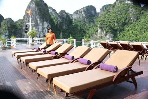 Sealife Cruise Halong Bay 2 Days 1 night 7