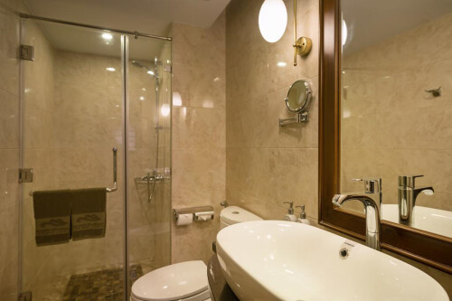 Paradise Elegance Cruise 3 Days 2 Nights 10