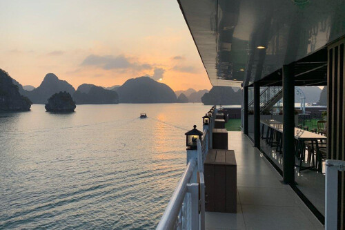 Unicharm cruise 3 Days - 2 Nights 4