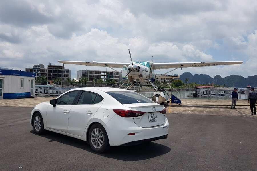 Car Charter in Halong bay 1